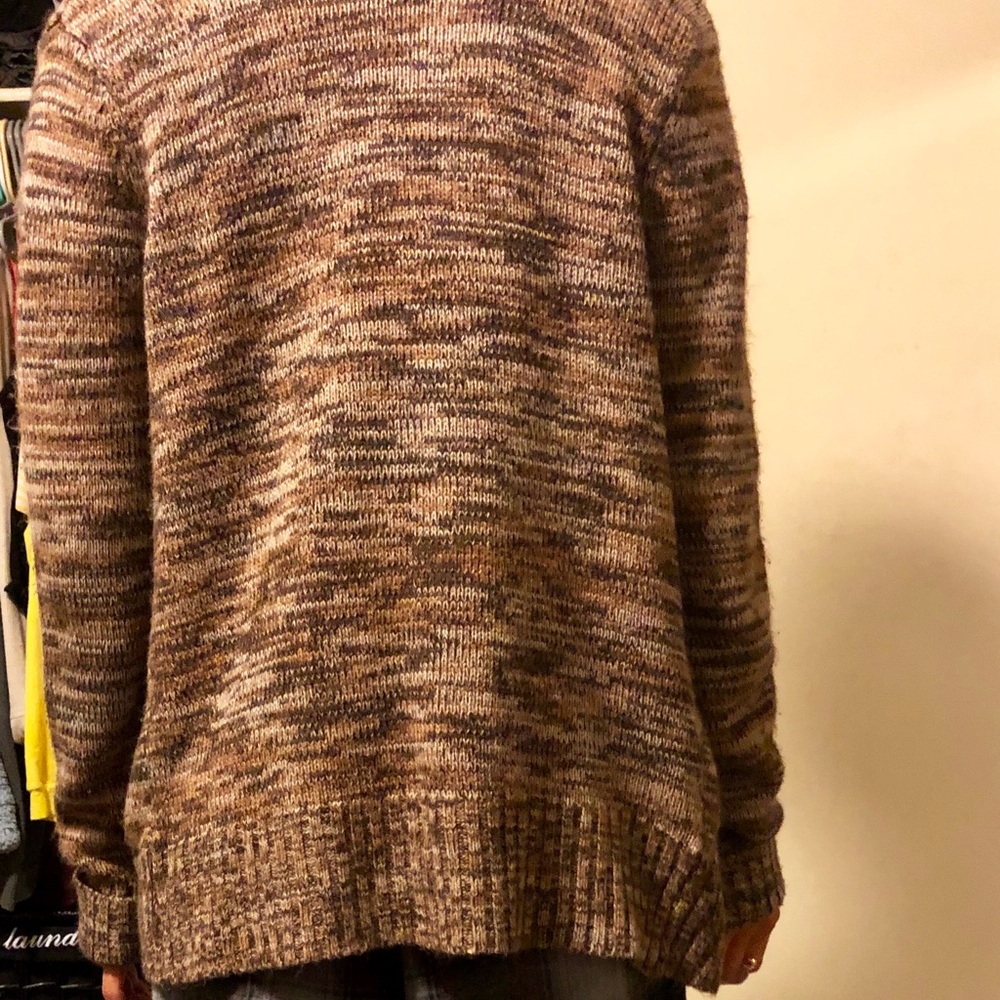 Cardigan - Picture 2 of 4